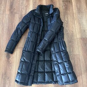 Women's Black Puffer North Face